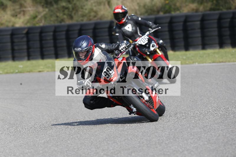 Archiv-2025/45 10.08.2025 Plüss Moto Sport ADR/Einsteiger/90